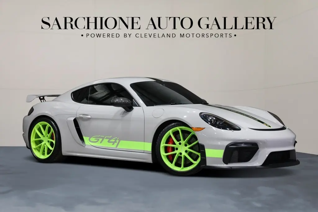 2021 Porsche 718 GT4's photo