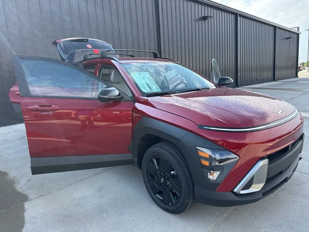 2026 Hyundai Kona SEL photo 14