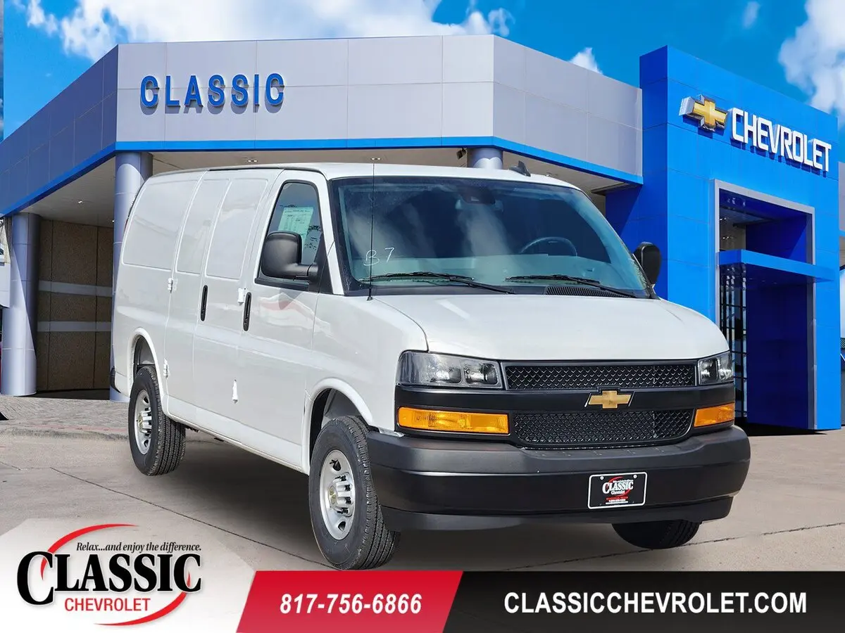 2025 Chevrolet Express Cargo Work Van's photo