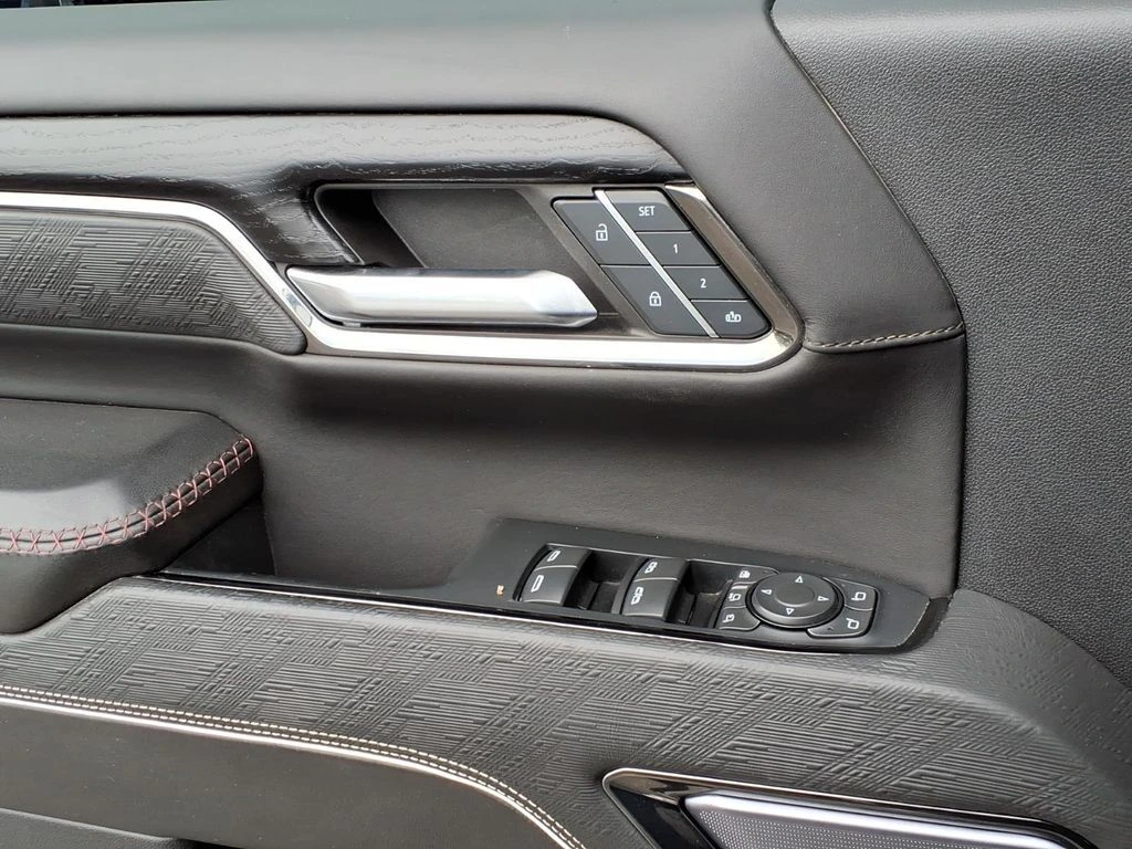 2024 GMC Sierra 2500HD AT4X - Photo 37