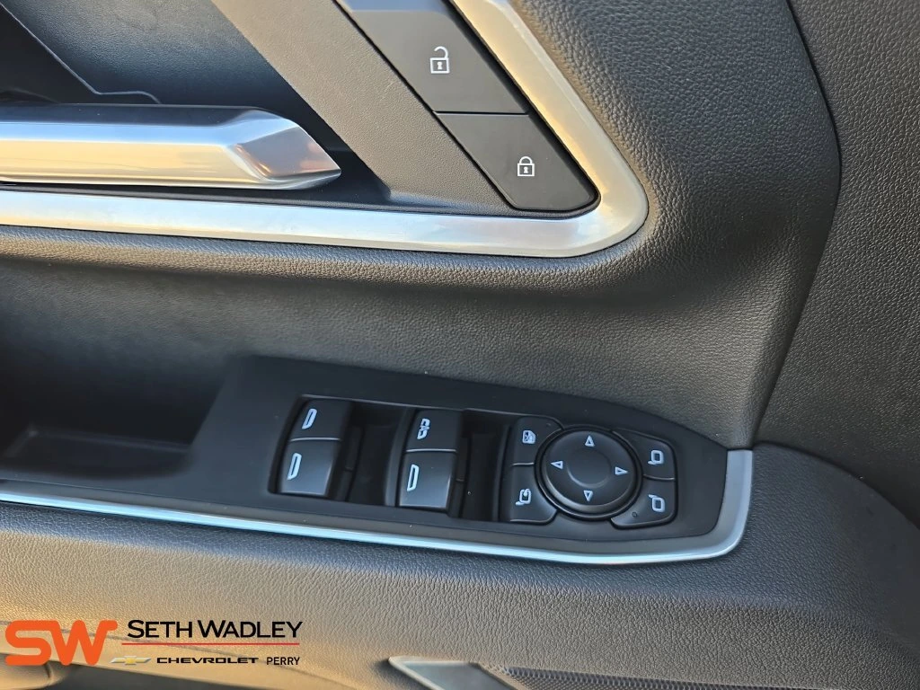 2025 Chevrolet Silverado 3500HD LT - Photo 27