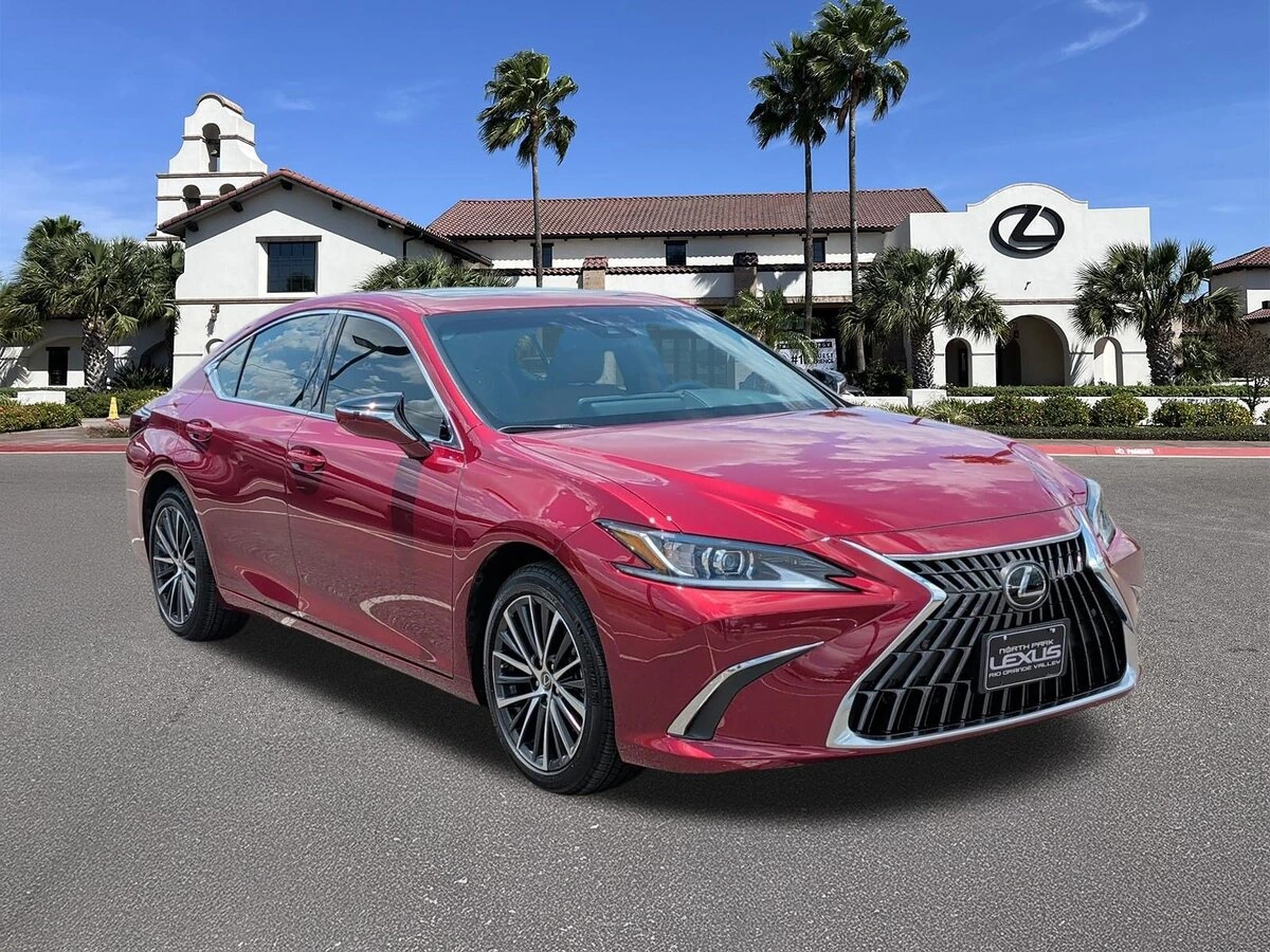 2025 Lexus ES