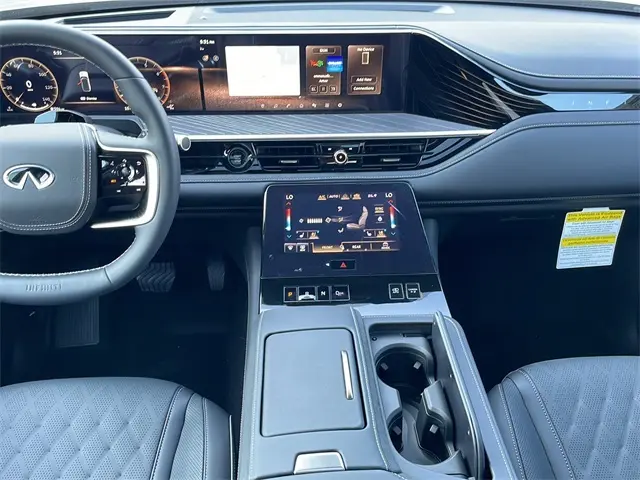 2026 Infiniti QX80 photo 15