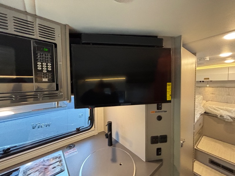 View 24R/24R/2026 image-26