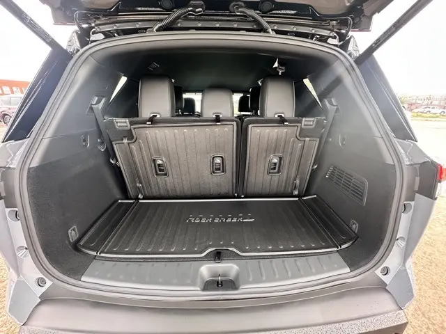 2025 Nissan Pathfinder Rock Creek photo 6
