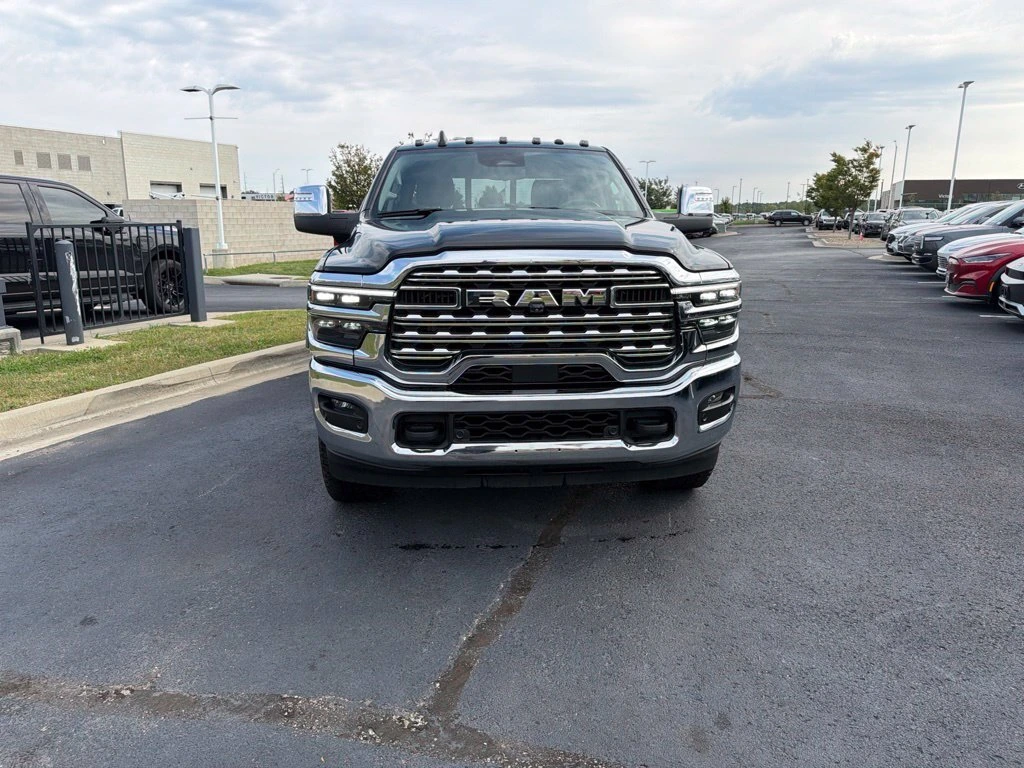 Used 2025 RAM Ram 2500 Pickup Limited with VIN 3C63R5SL9SG584752 for sale in Kansas City