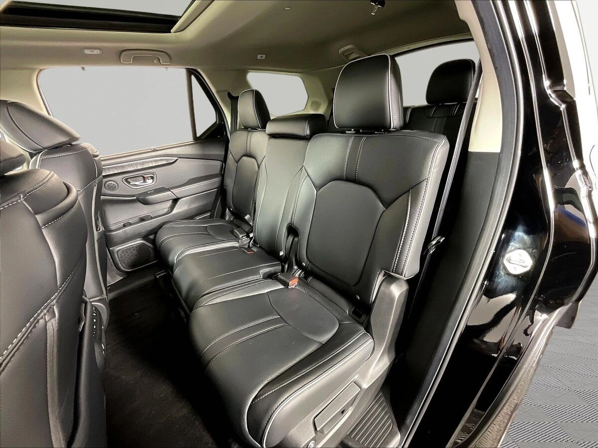 2025 Honda Pilot Elite - Photo 22
