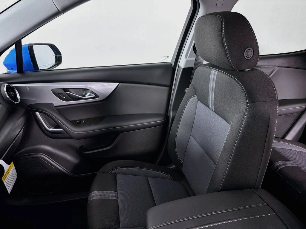 2026 Chevrolet Blazer LT - Photo 22
