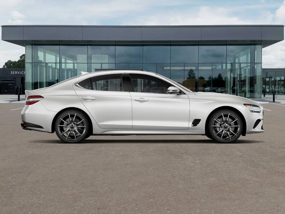 2026 Genesis G70 2.5T Prestige photo 4