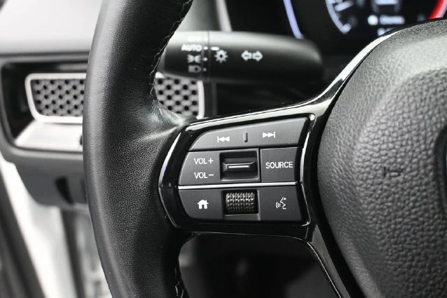 2024 Honda Civic EX - Photo 7