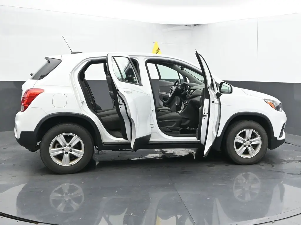 2018 Chevrolet Trax LS photo 44