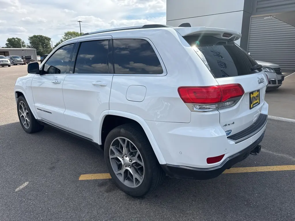 2018 Jeep Grand Cherokee Limited photo 5