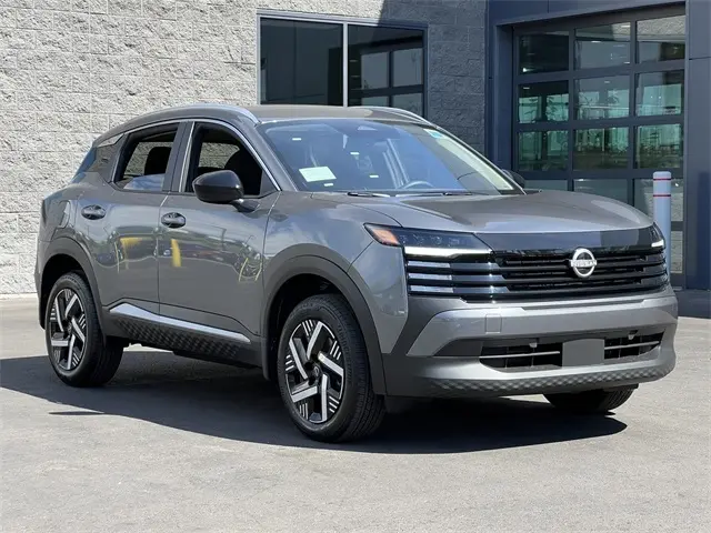 2026 Nissan Kicks SV photo 8