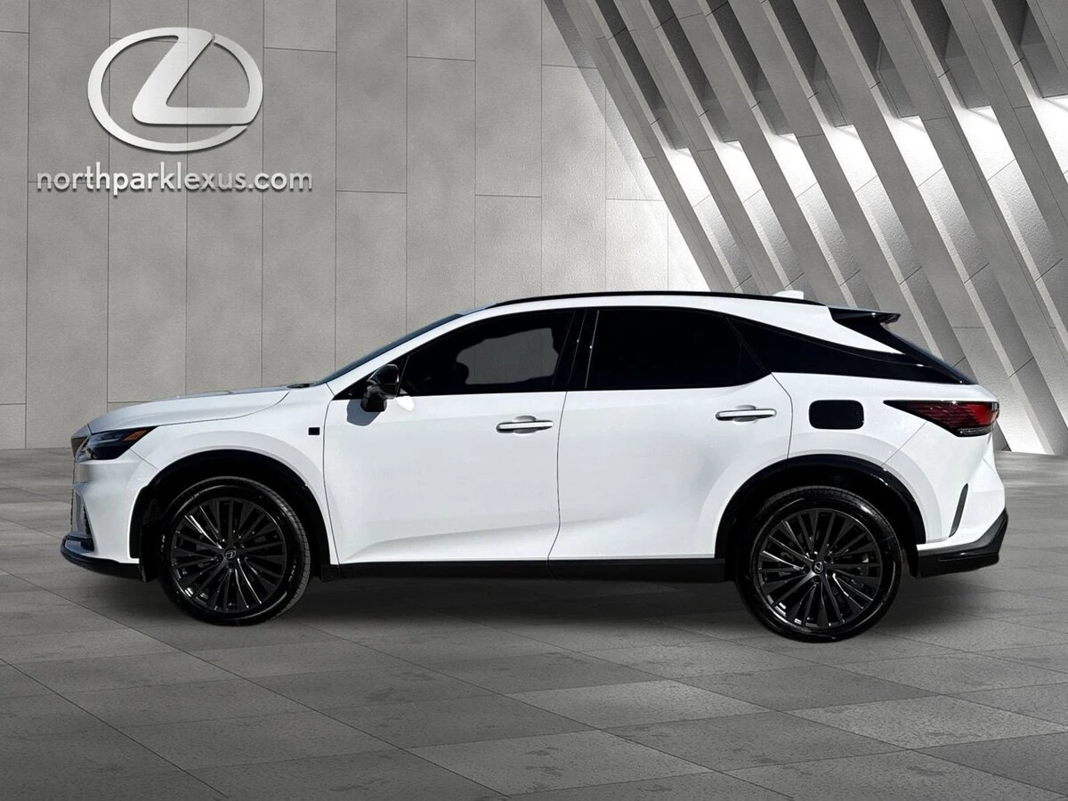 2026 Lexus RX 350's photo