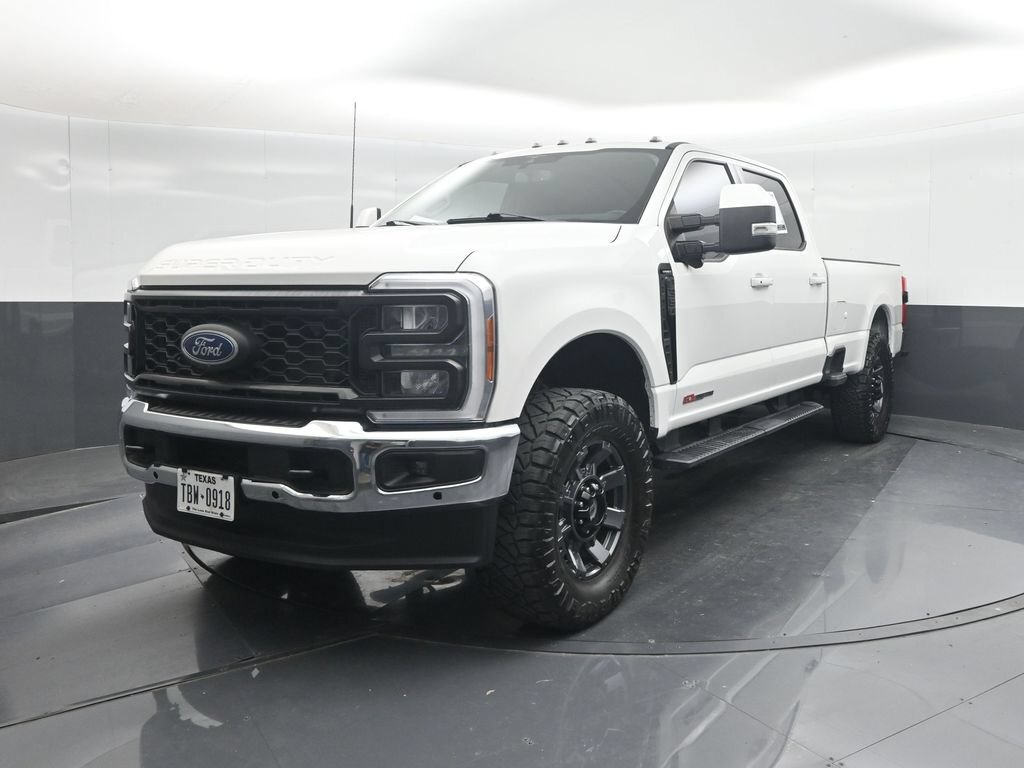 2023 Ford F-350SD Lariat