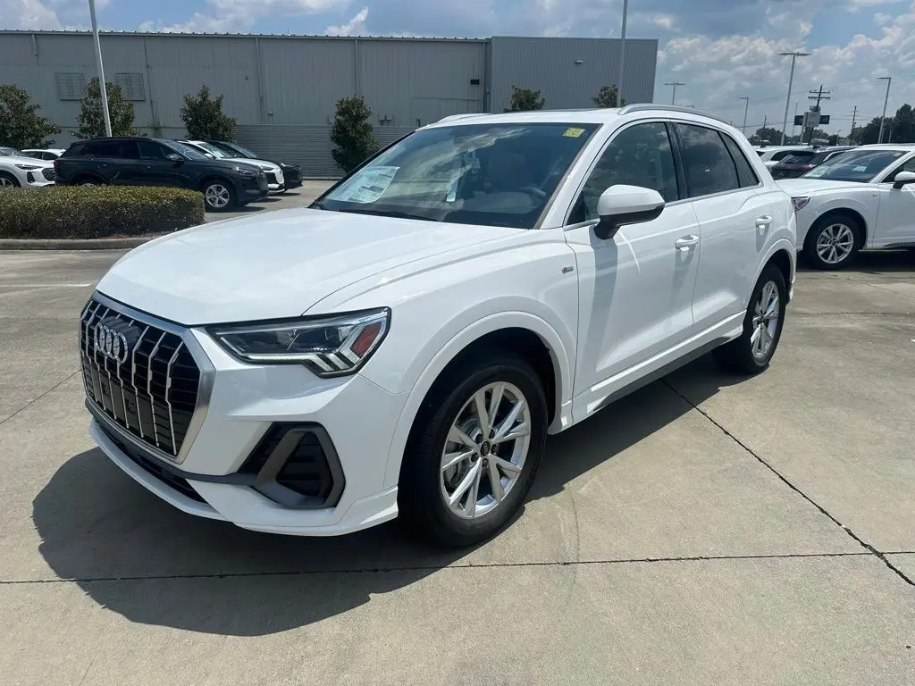 2025 Audi Q3 S Line Premium's photo