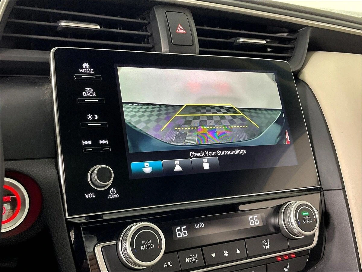 2019 Honda Insight Touring - Photo 14