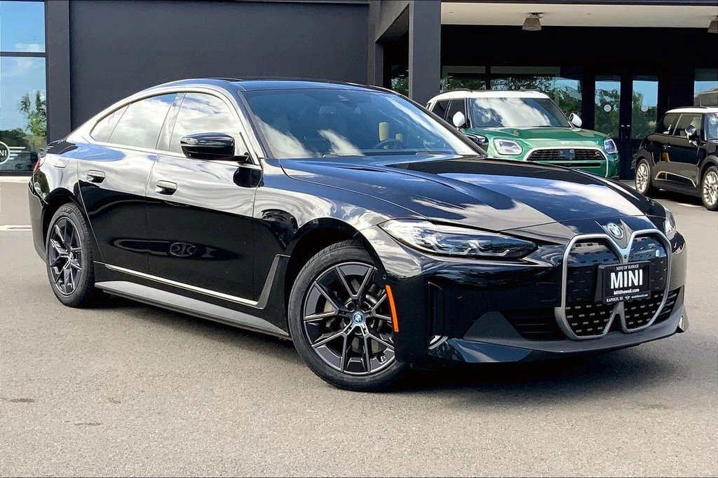 2023 BMW i4