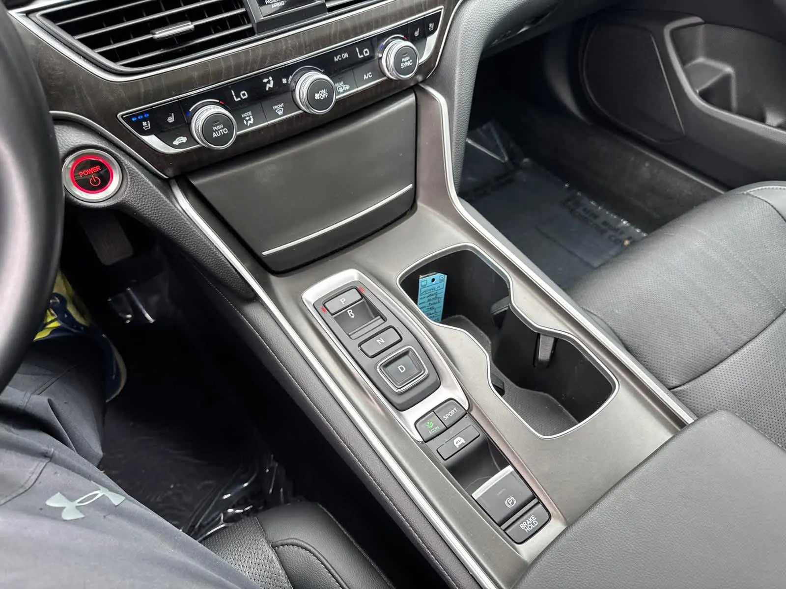 2022 Honda Accord Hybrid Touring photo 24
