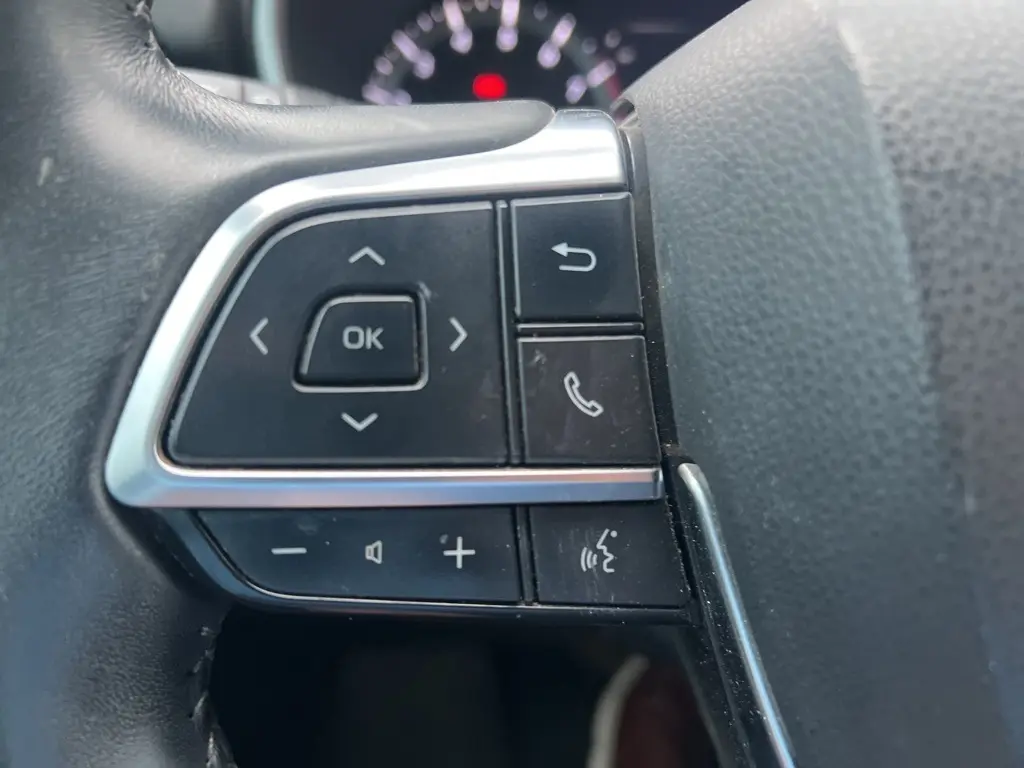 2021 Toyota Highlander XSE photo 23