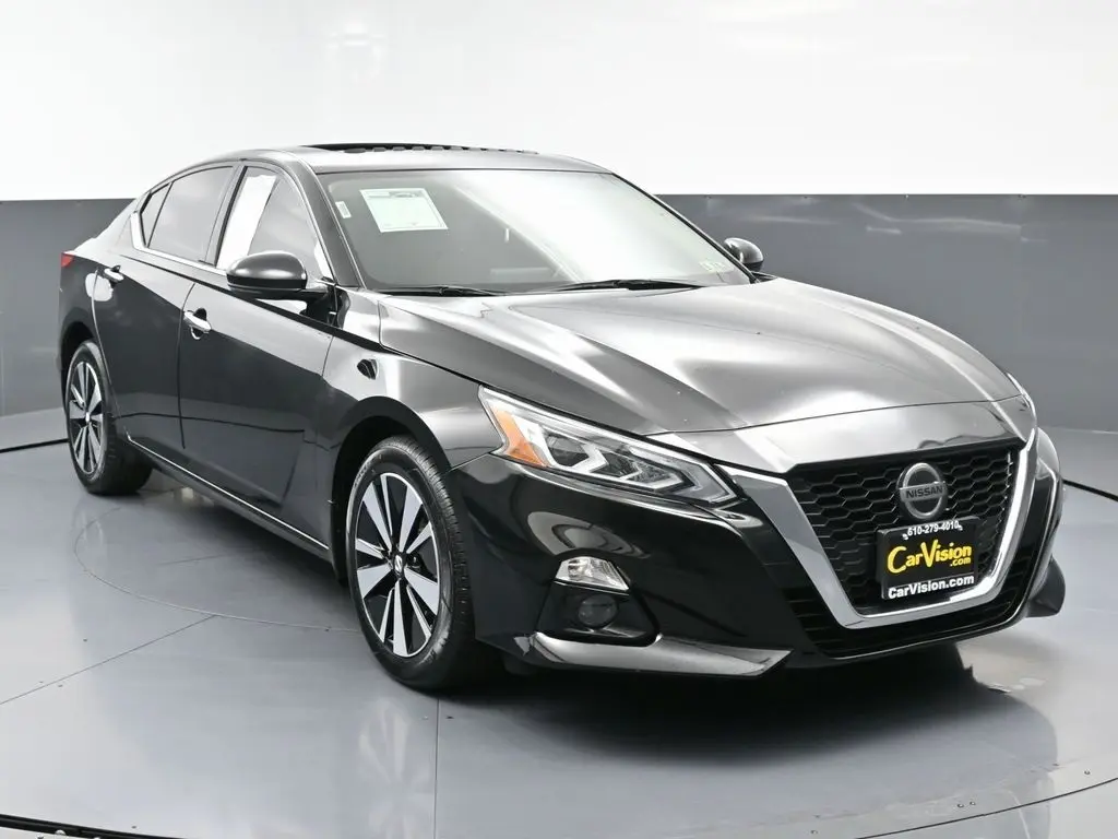 2019 Nissan Altima 2.5 SV photo 2