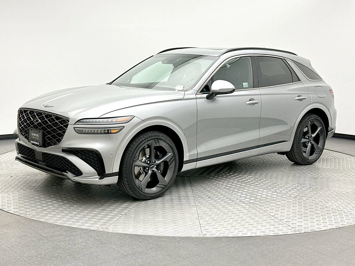 2026 GENESIS GV70