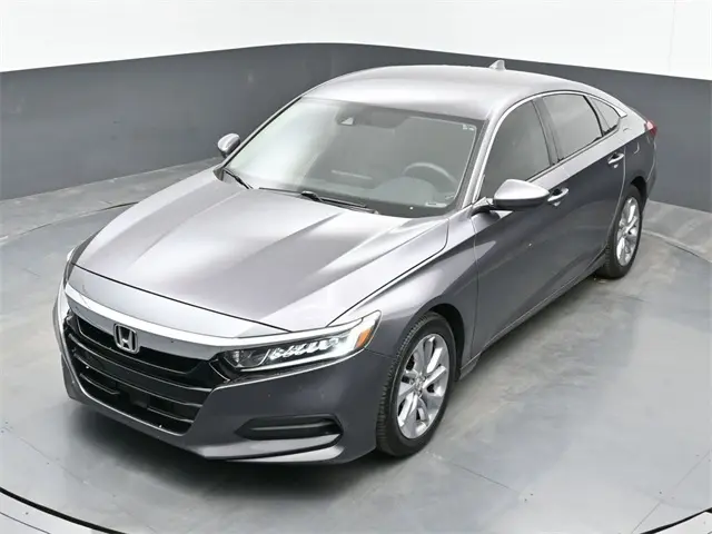 2018 Honda Accord LX photo 11