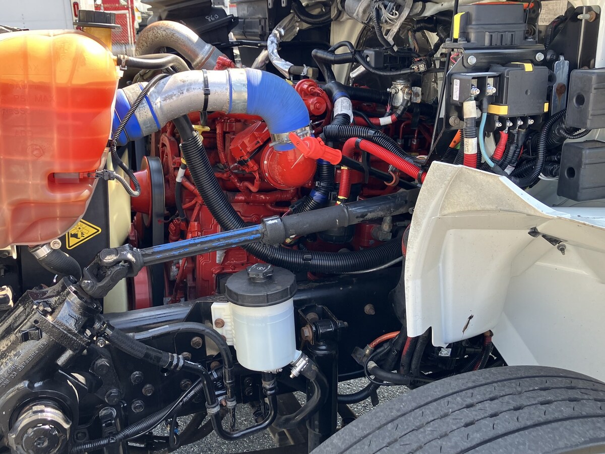2018 International 4300 in Tacoma, WA — photo 7