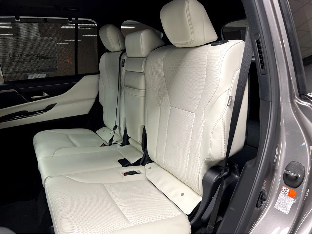 2026 Lexus LX 600 Luxury - Photo 20