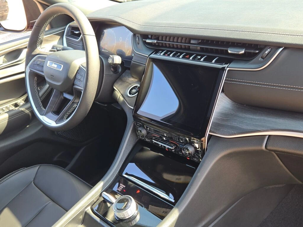 2025 Jeep Grand Cherokee L Limited - Photo 8