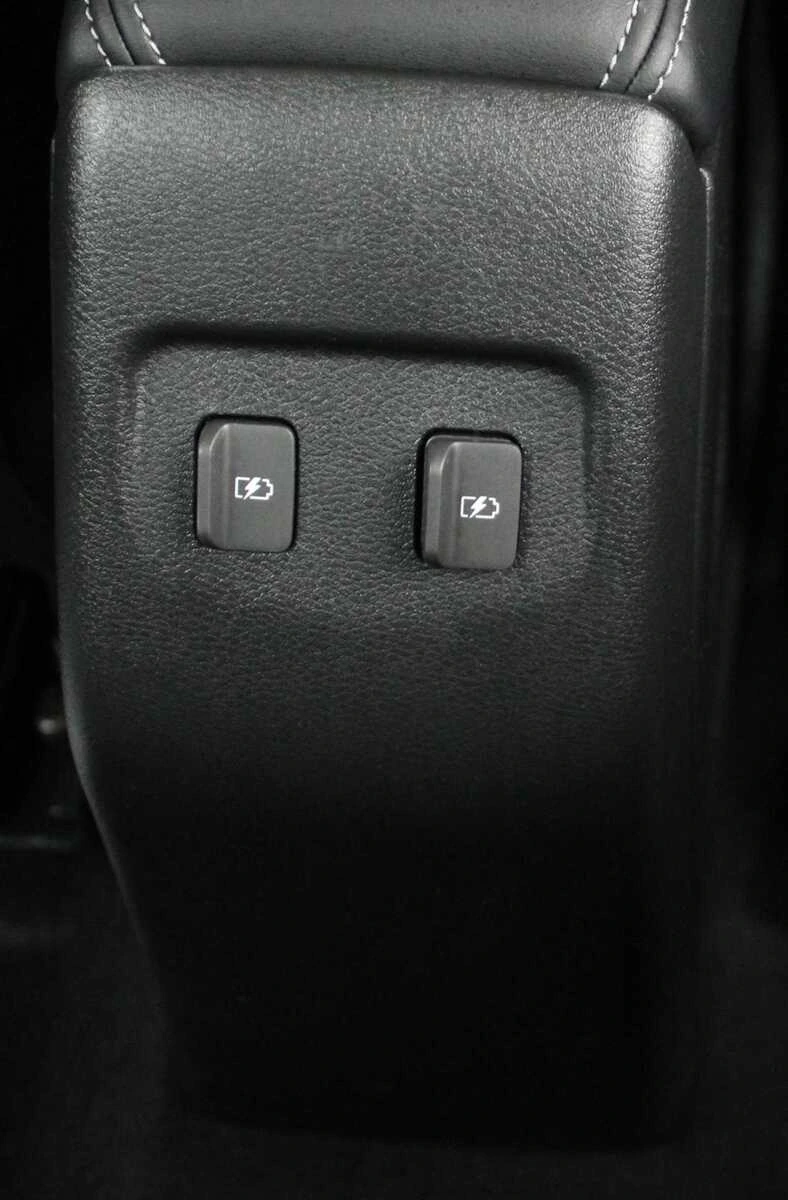 2023 Nissan Kicks SV - Photo 35