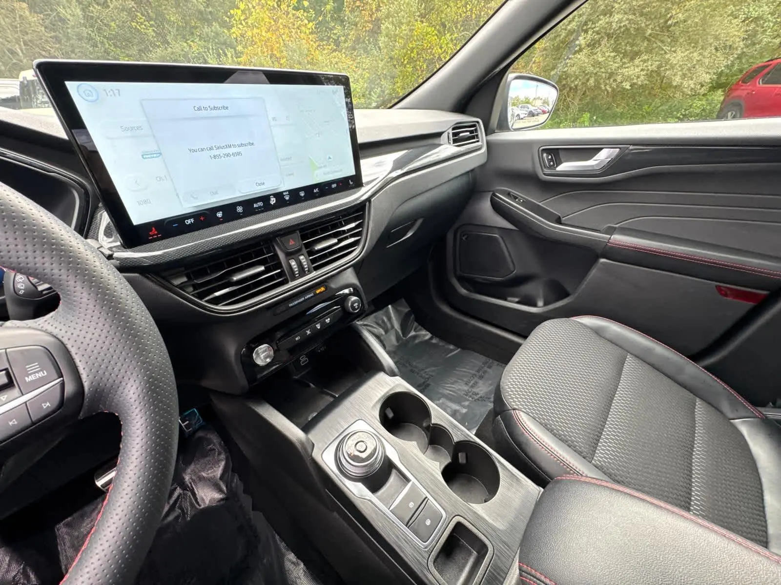 2024 Ford Escape ST-Line Select photo 24