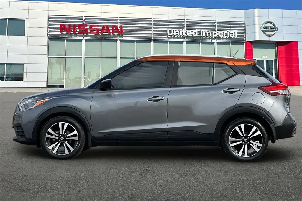 2020 Nissan Kicks SV photo 4