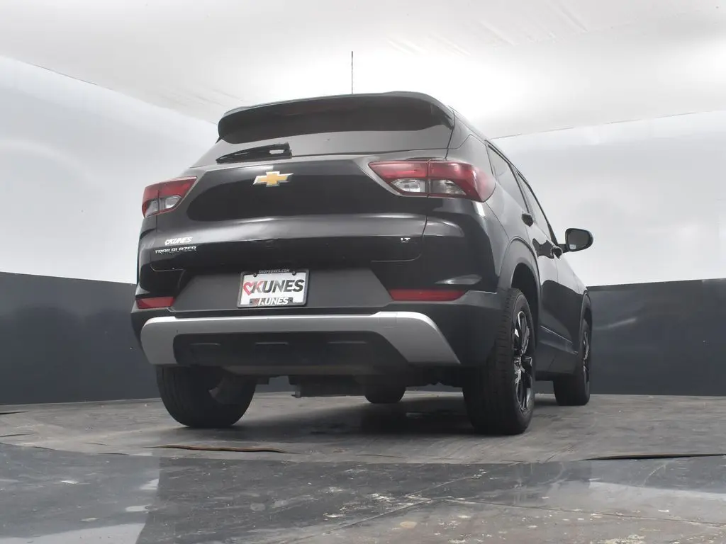 2023 Chevrolet Trailblazer LT photo 37