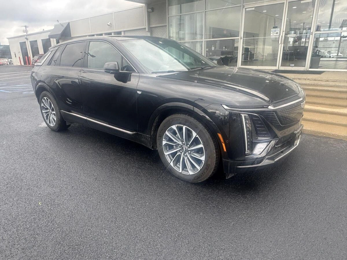 Used 2024 Cadillac LYRIQ Sport 1 with VIN 1GYKPTRL7RZ108217 for sale in Toledo, OH