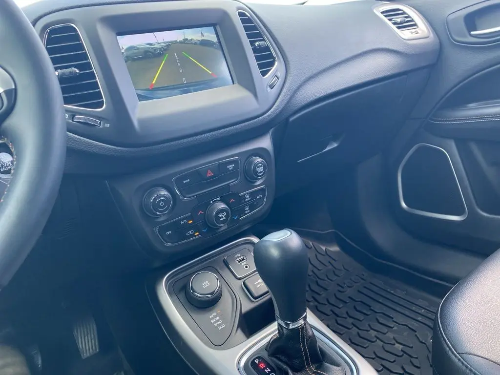 2018 Jeep Compass Latitude photo 30