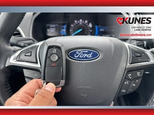 2024 Ford Edge SEL photo 36