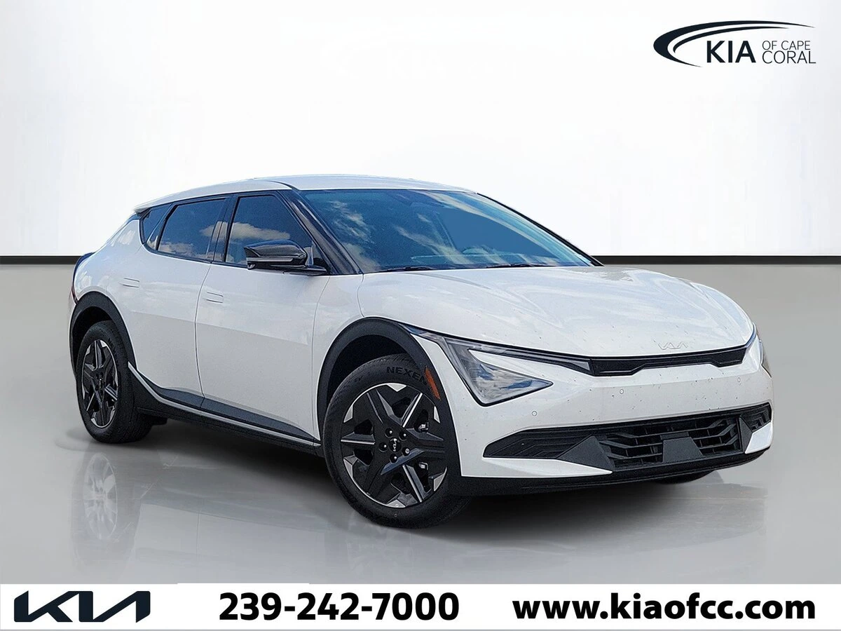 2026 Kia EV6 Light's photo