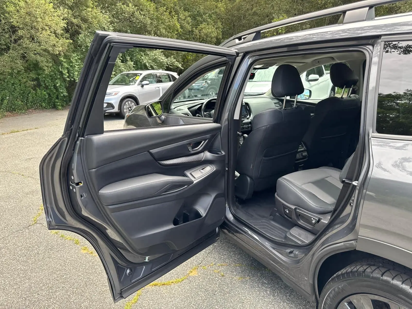 2022 Subaru Ascent Onyx Edition photo 28