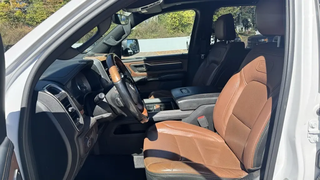 2020 Ram 1500 Laramie Longhorn photo 4