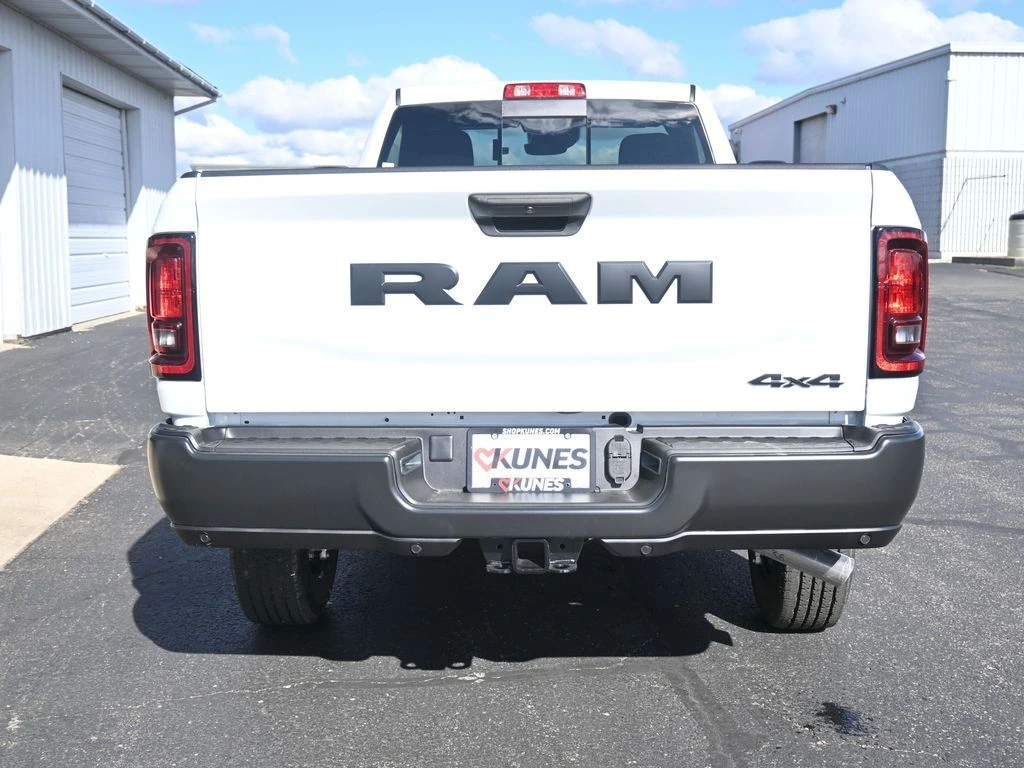 2025 RAM 2500 Tradesman - Photo 8