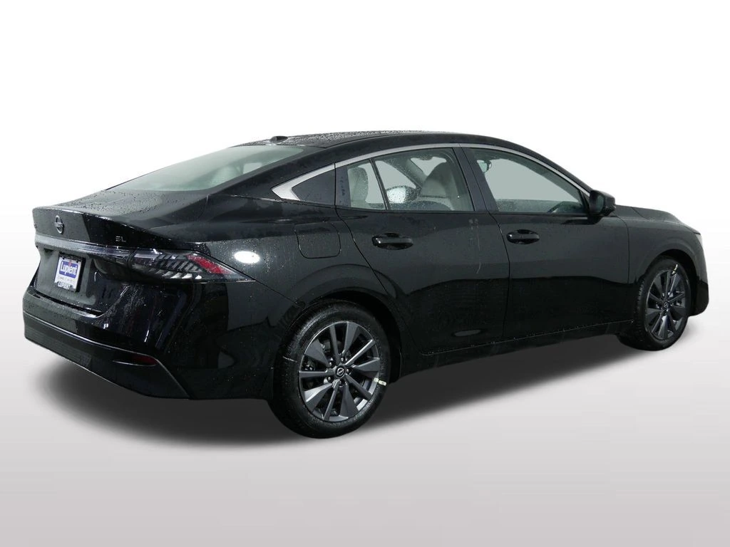 2026 Nissan Sentra SL - Photo 11
