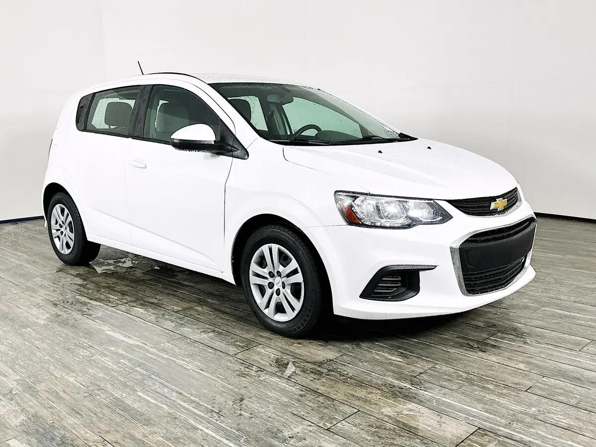 2017 Chevrolet Sonic LT