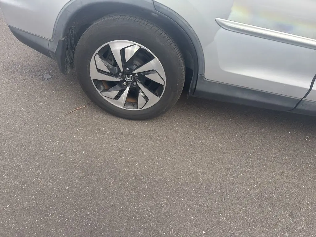 2015 Honda CR-V Touring photo 2