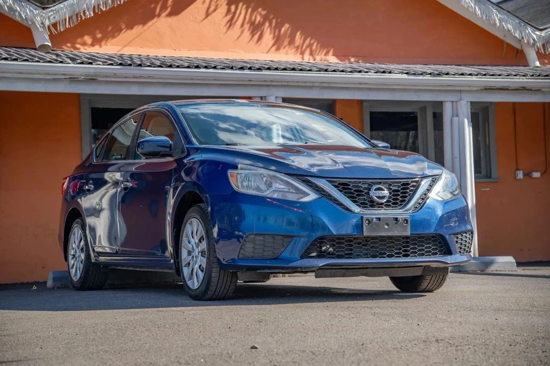 2016 Nissan Sentra S - Photo 30