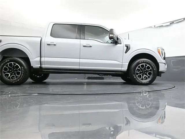 2021 Ford F-150 XLT FX4 photo 29