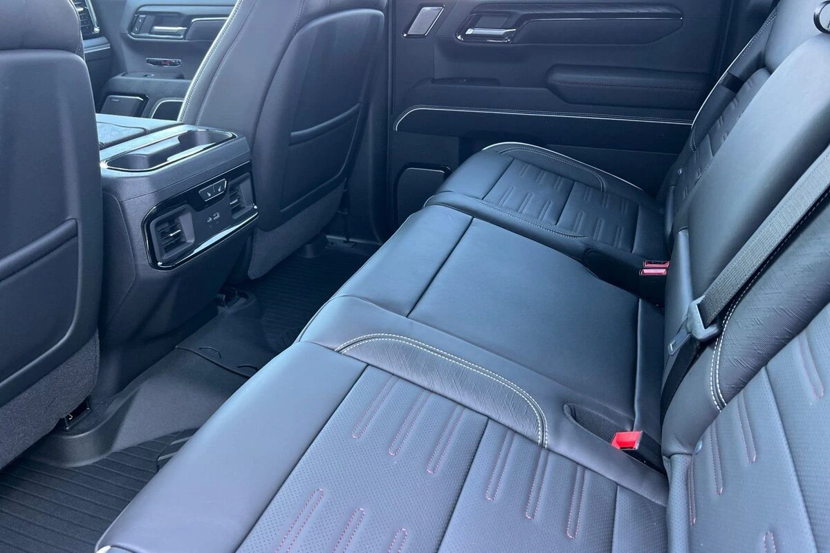 2026 GMC Sierra 1500 AT4X - Photo 14