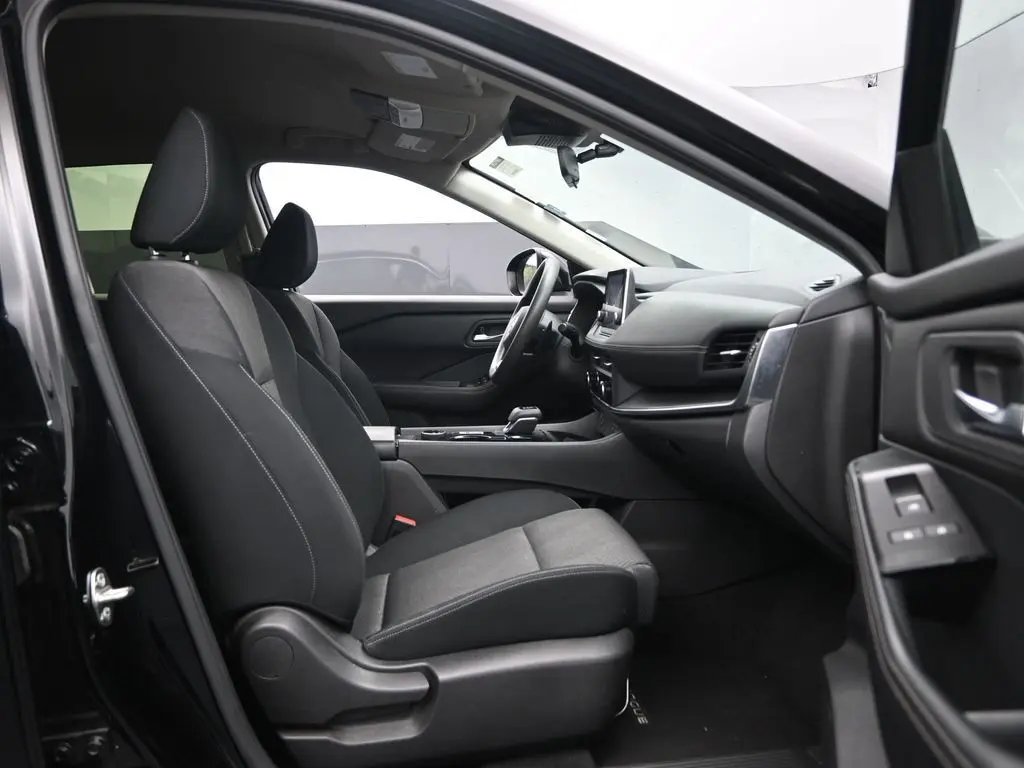 2024 Nissan Rogue SV AWD photo 21