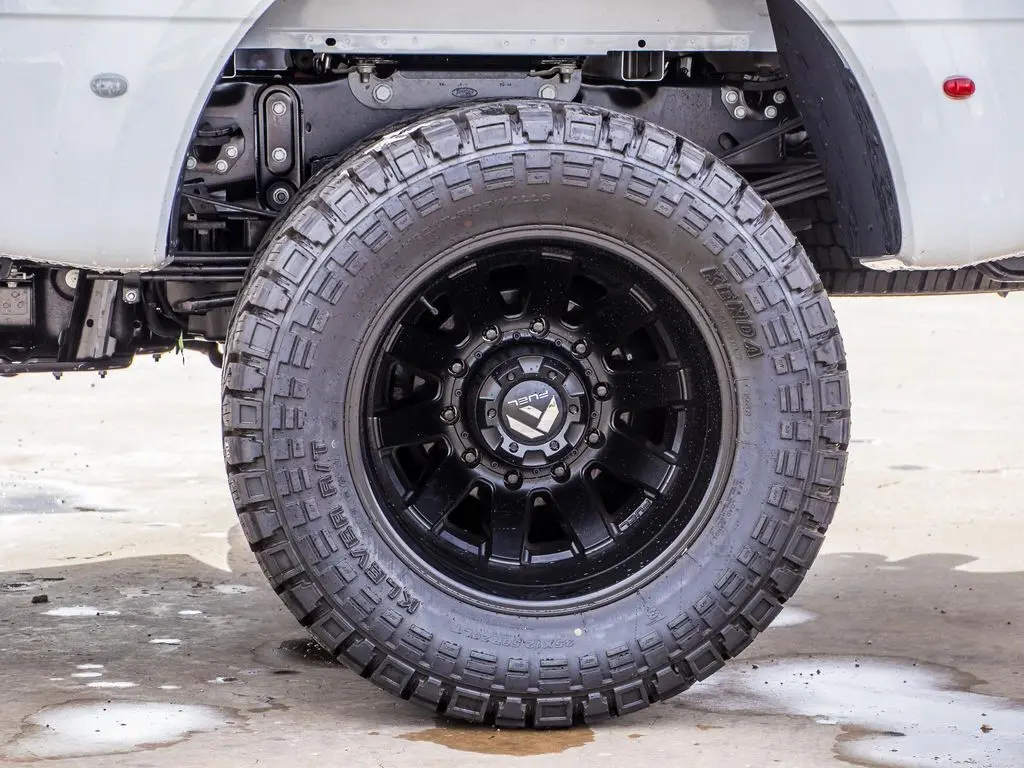 2025 Ford F-450 XLT photo 11