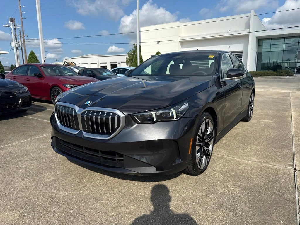 2027 BMW 5 Series 530i